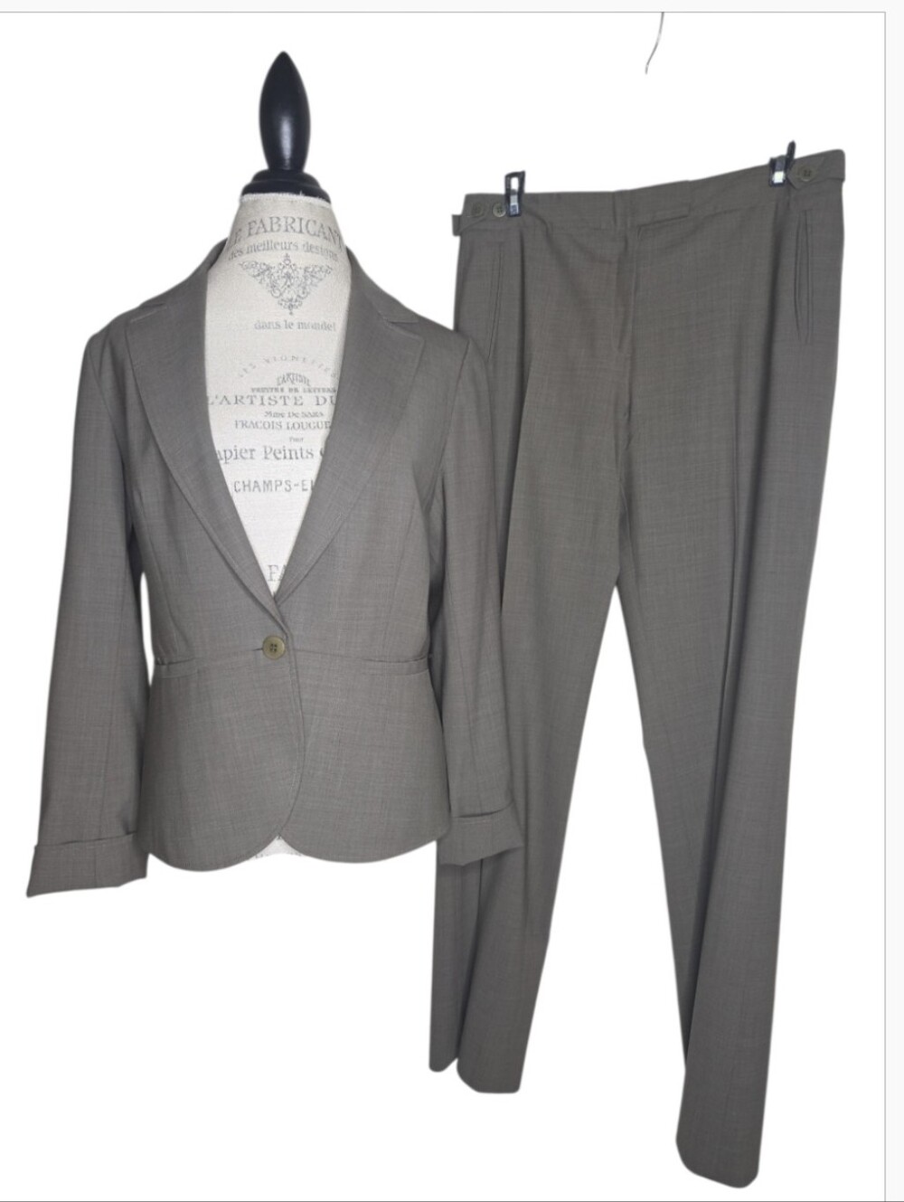 Lafayette 148 New York Women's Tailored Light Olive Jacket And Pants Suit Size 6